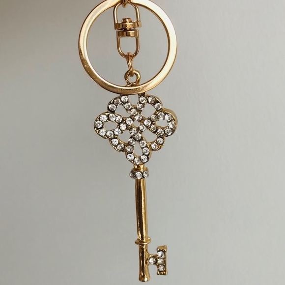 Key Shaped Rhinestone Keychain Bag Charm - Picture 4 of 6